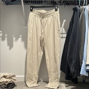 STYLUS Women’s Tan Pants